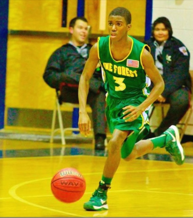 Kamil Hollingsworth