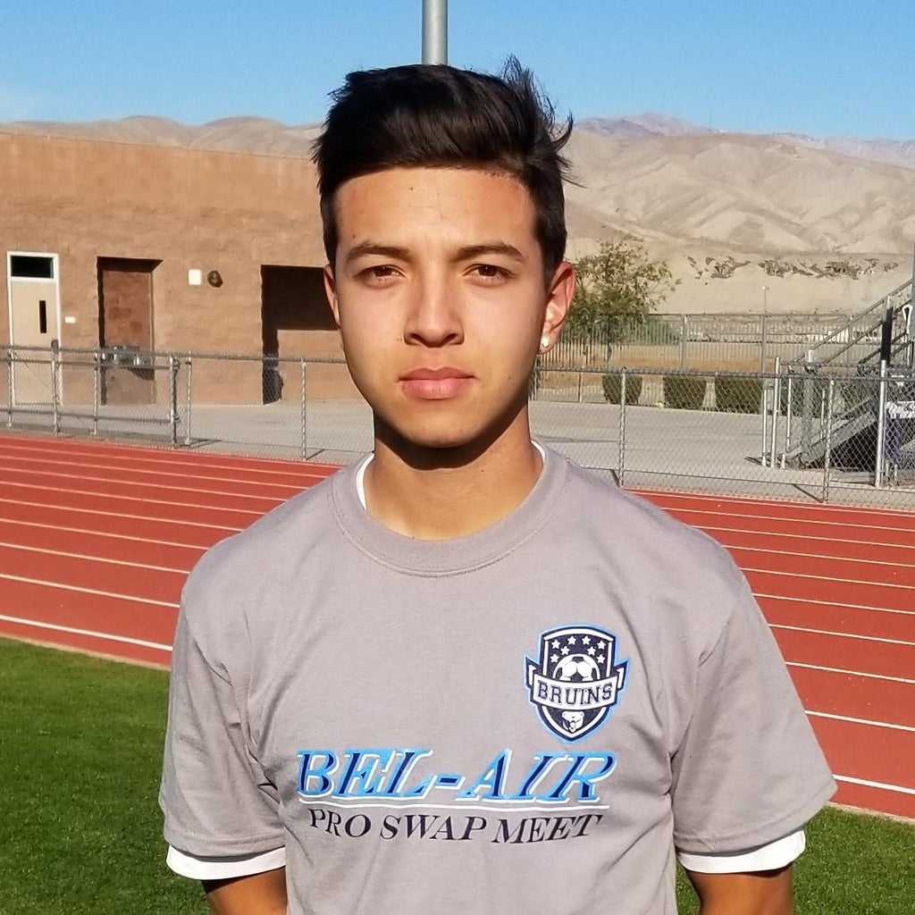 Jonathan Mena