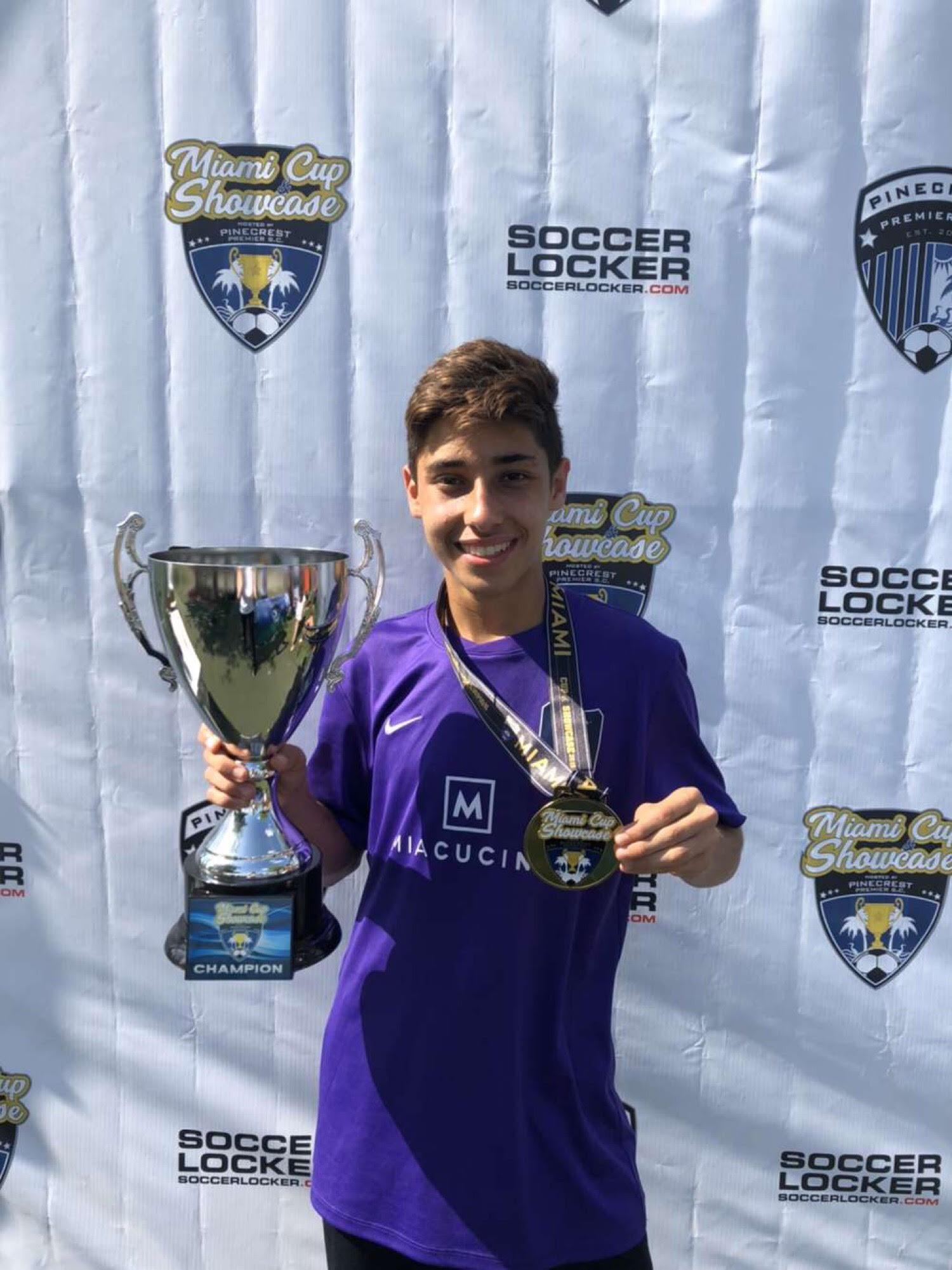 Yamil Gauna