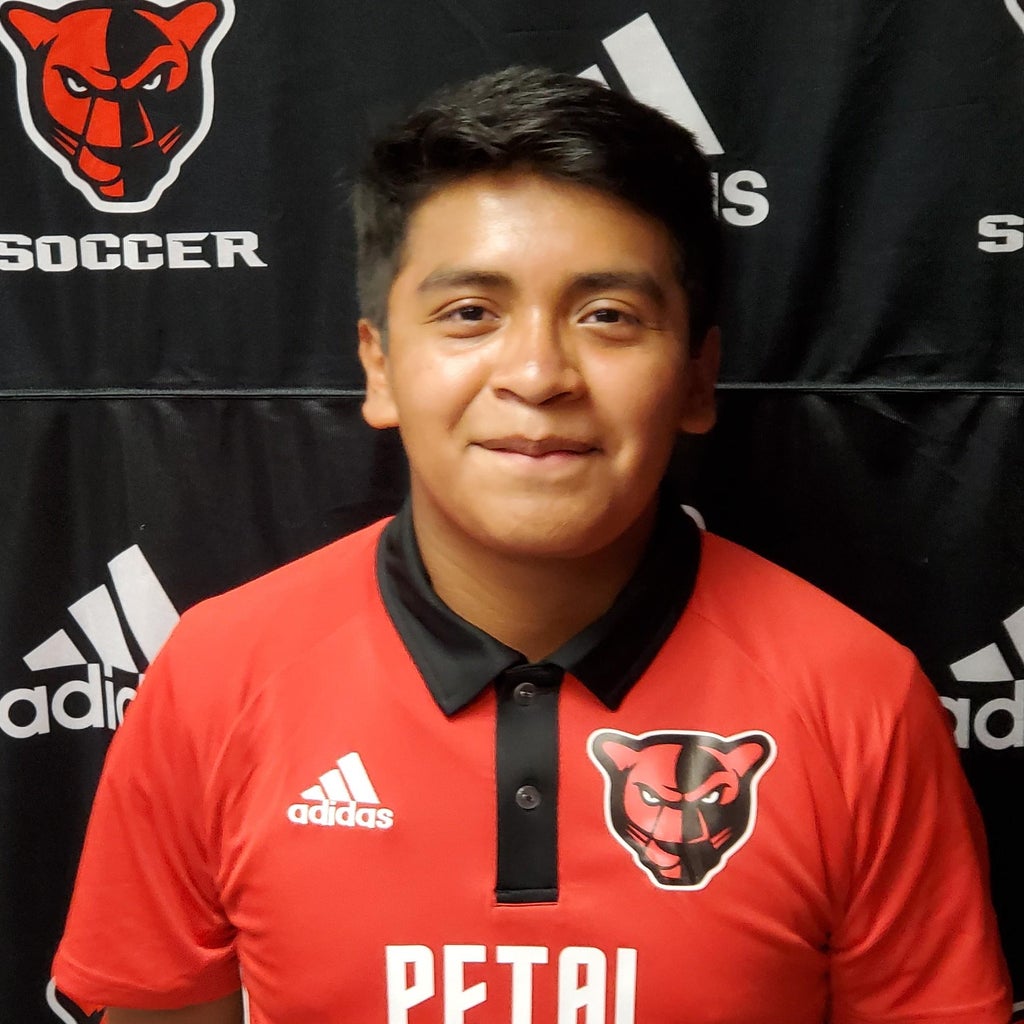 Luis Flores mugshot