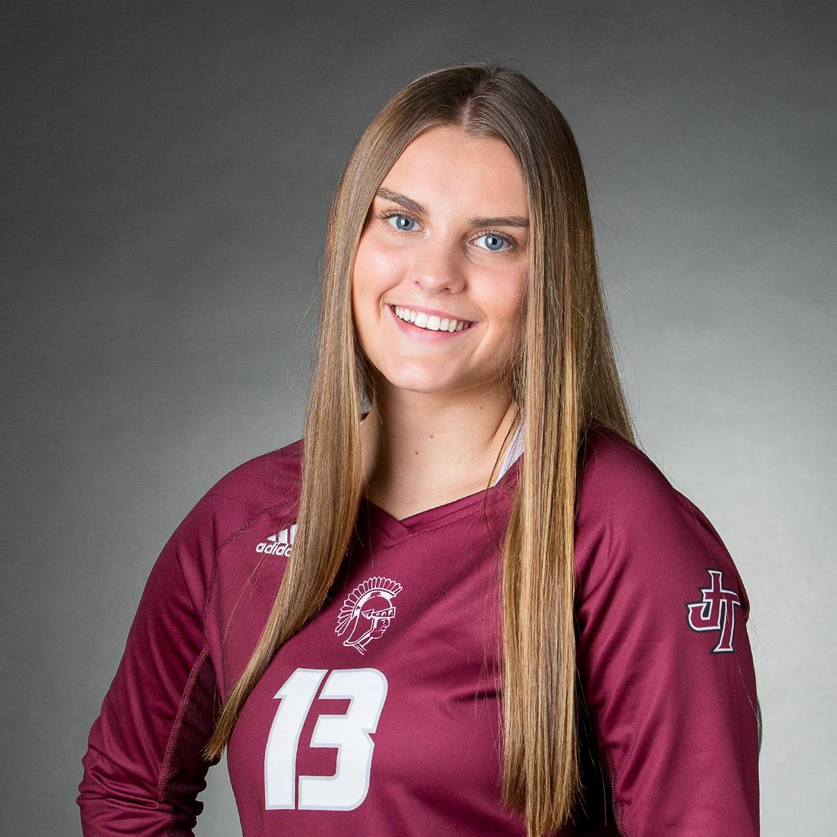 Olivia Darr