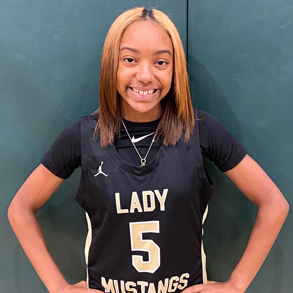 Natayah McClure mugshot
