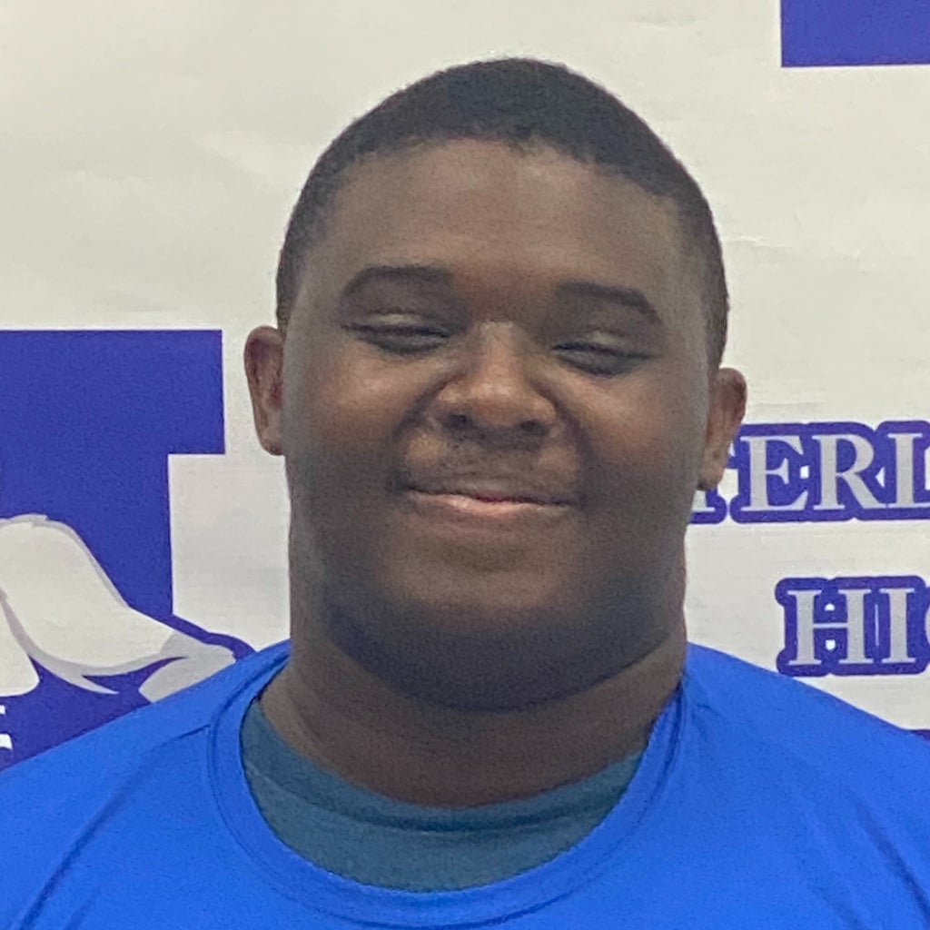 Xzavion Henderson