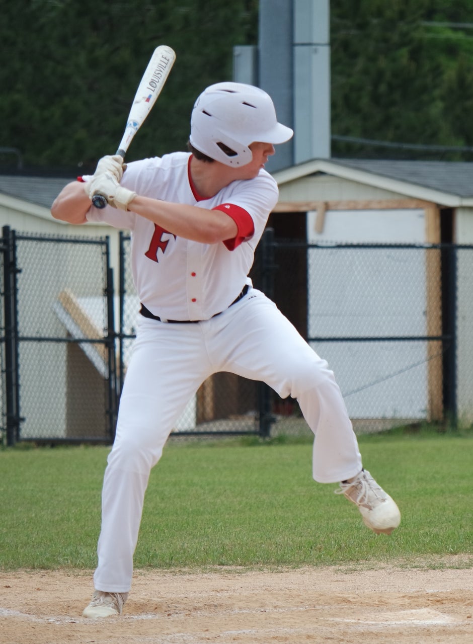 Brady  Groves
