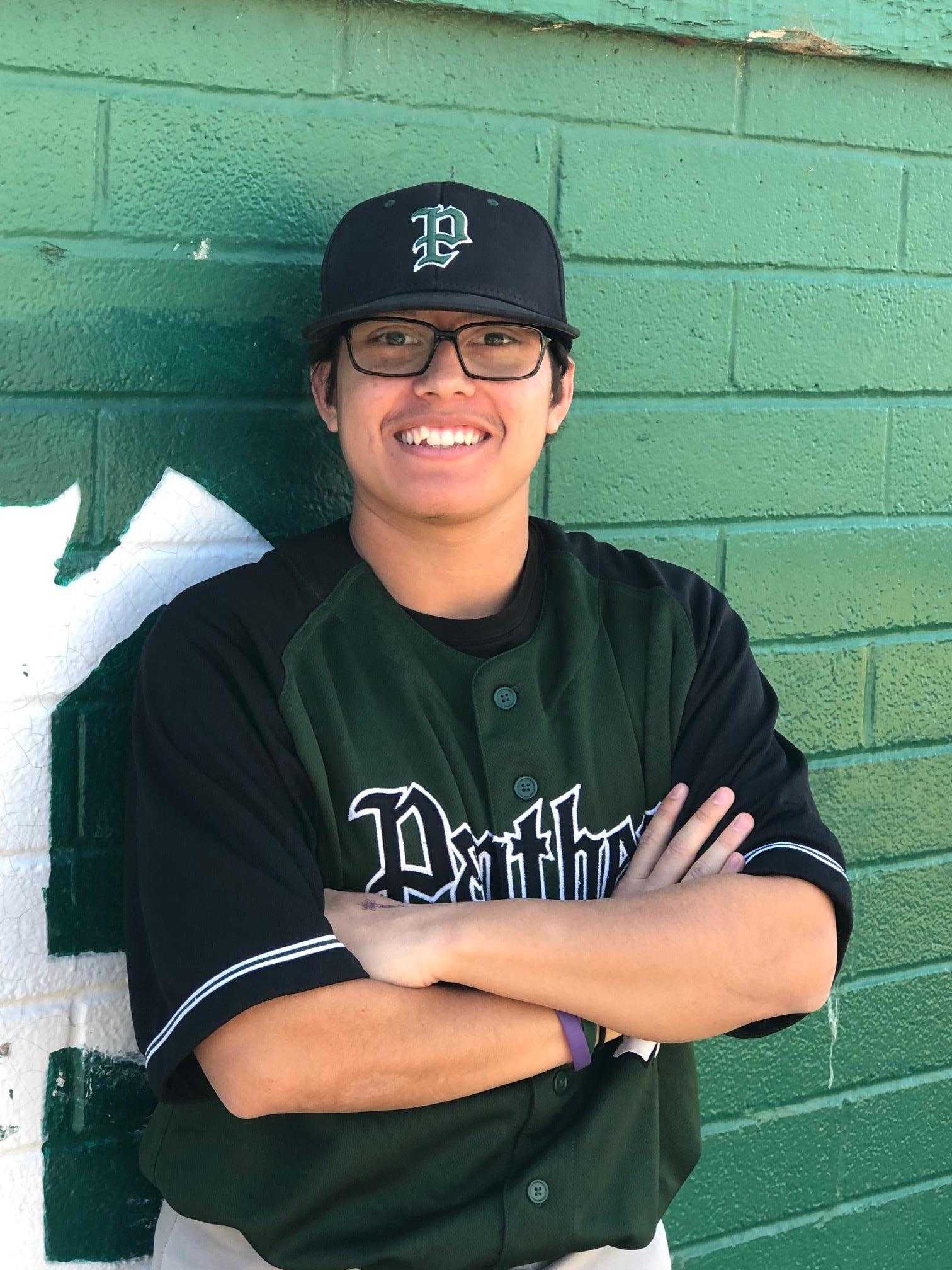 Daniel  Escobar