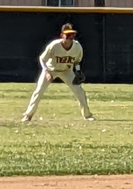 Eli  Navarro
