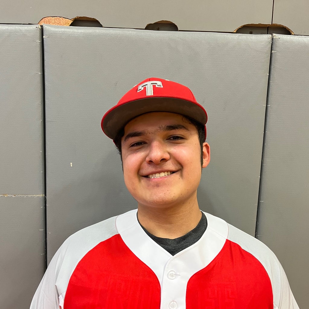 Ricky  Espinoza