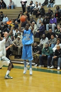 Shaquille Hines