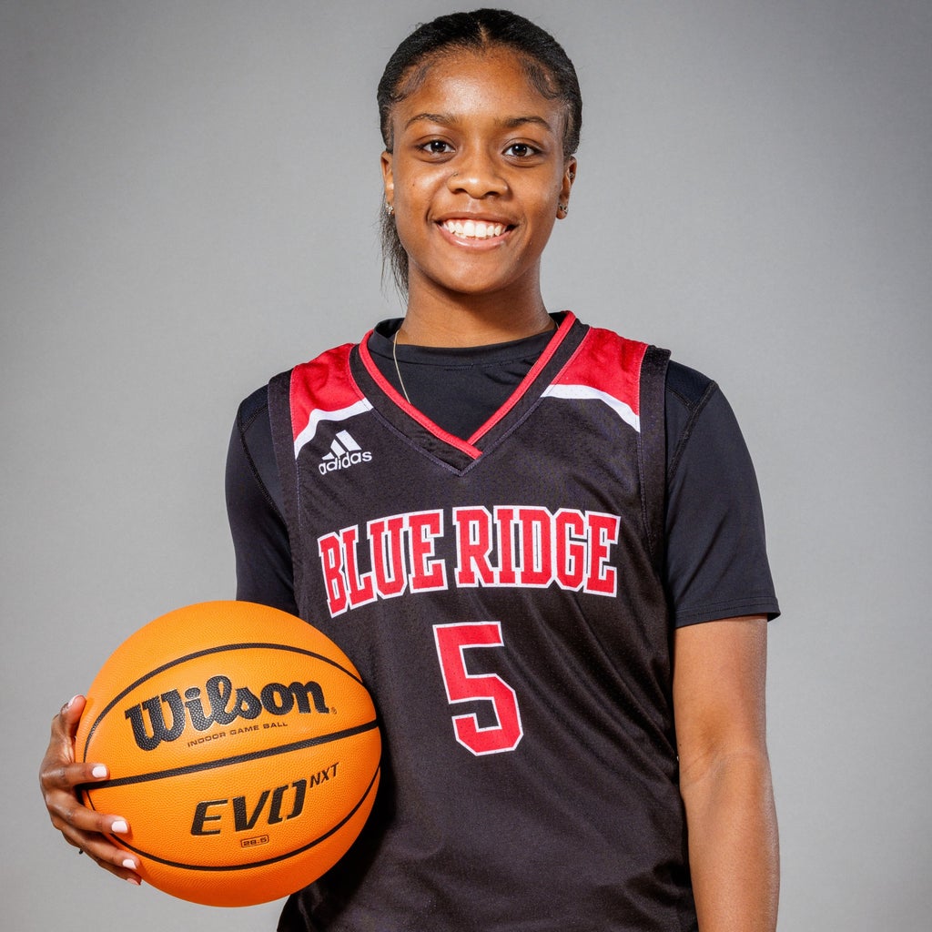 Zikira Henderson