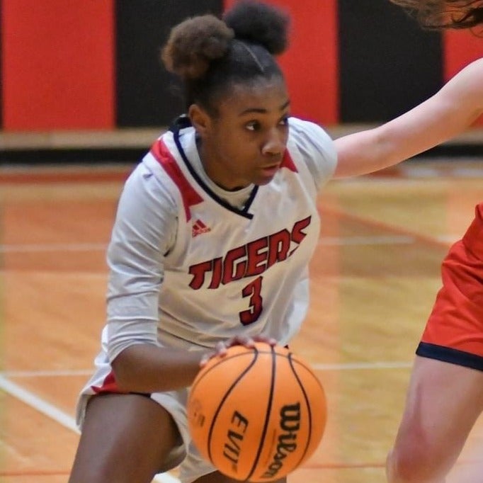 Anyah Henderson mugshot