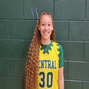 Nadira  Estrada-Hill mugshot