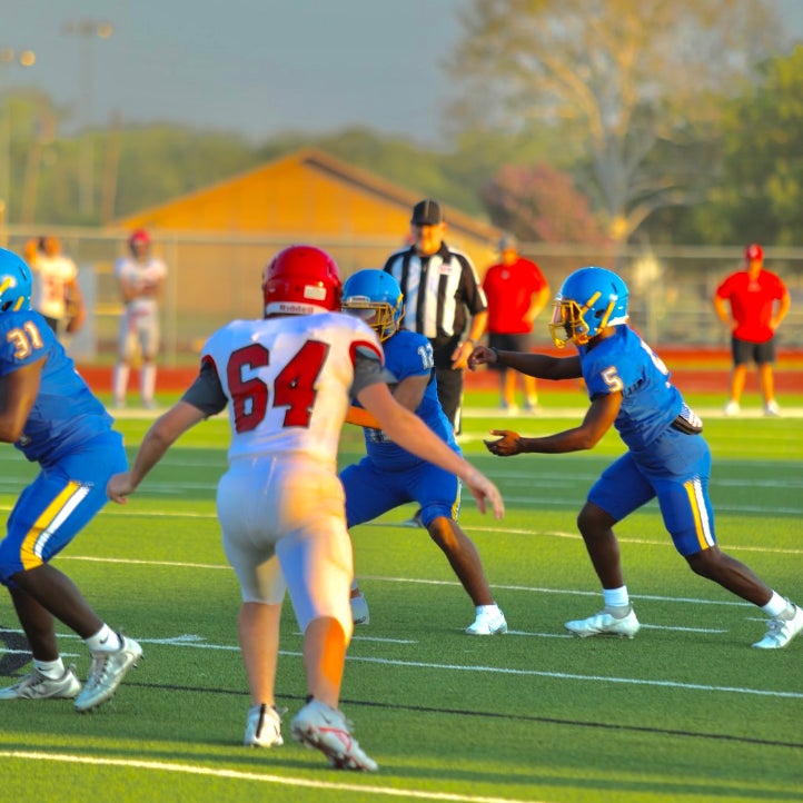 La Vega Football Roster (202223)