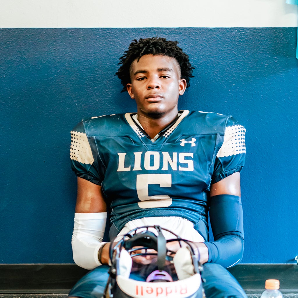 Reign Broadway mugshot