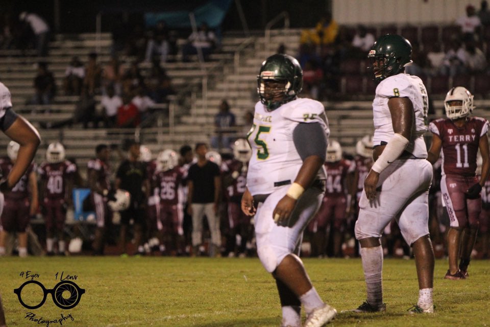 Lemari Cowart