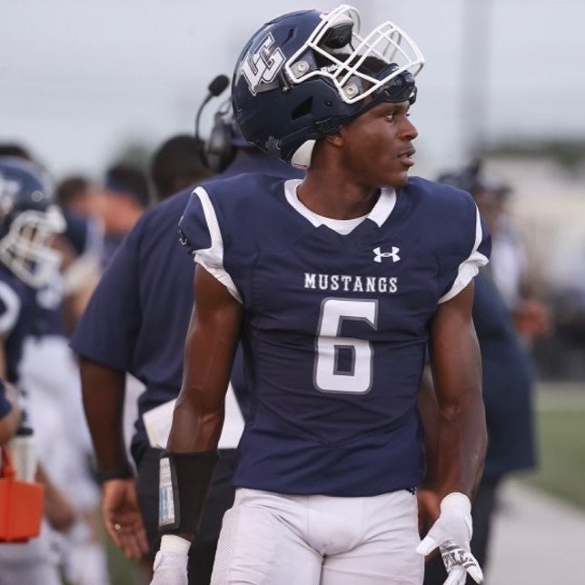 Lamar Consolidated Football Roster (202223)