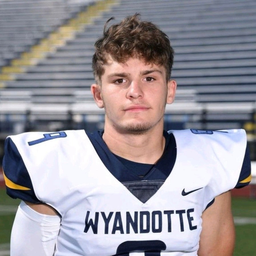 Roosevelt Football Roster (202223)