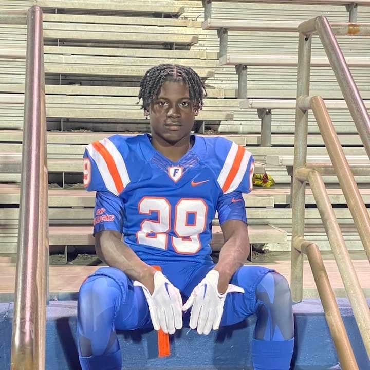 East St. Louis Football Roster (202223)