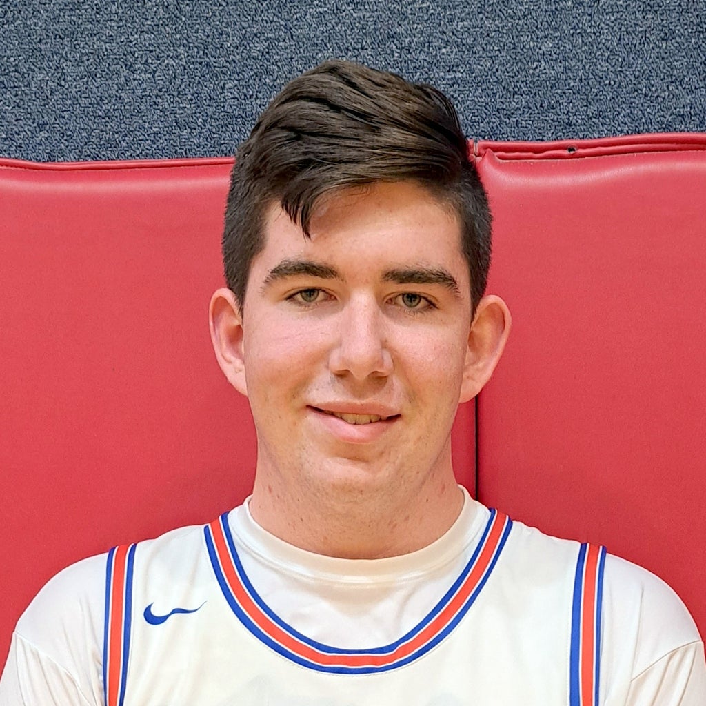 Carlinville Basketball Roster (202324)