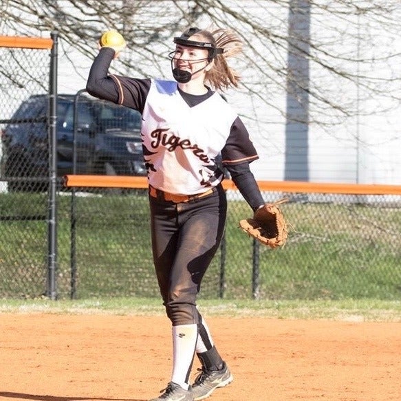 Elizabeth Daves mugshot