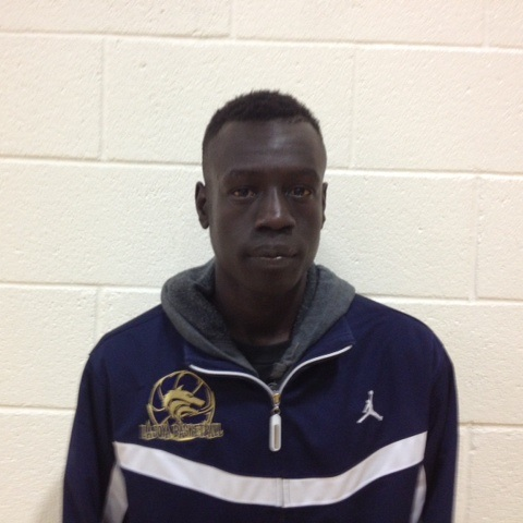 Gum Makuei