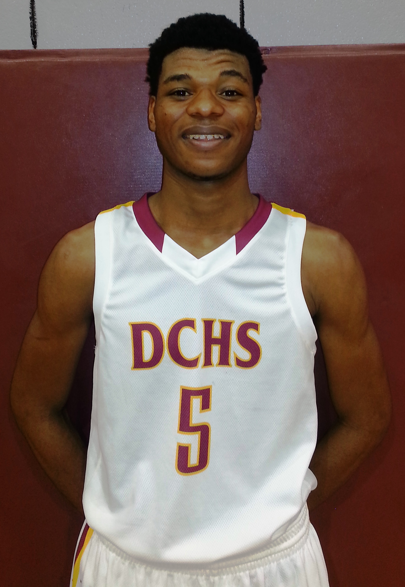 Laparis Hall mugshot