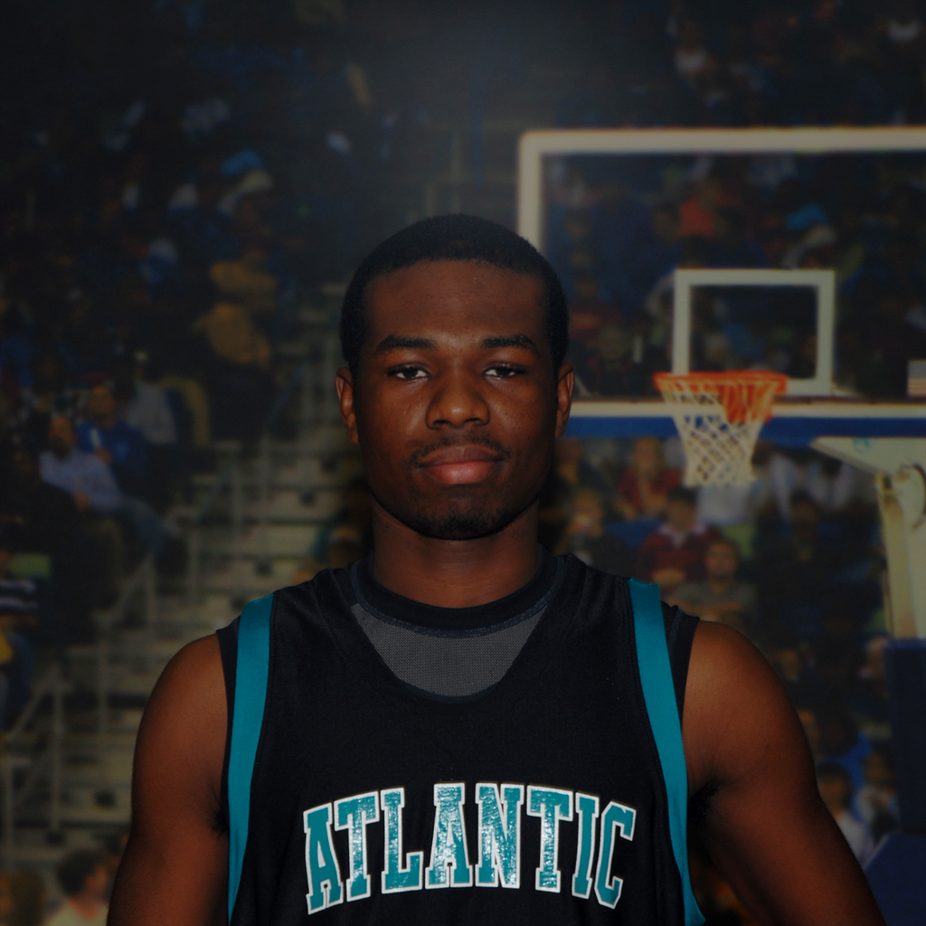 Traivon Hall
