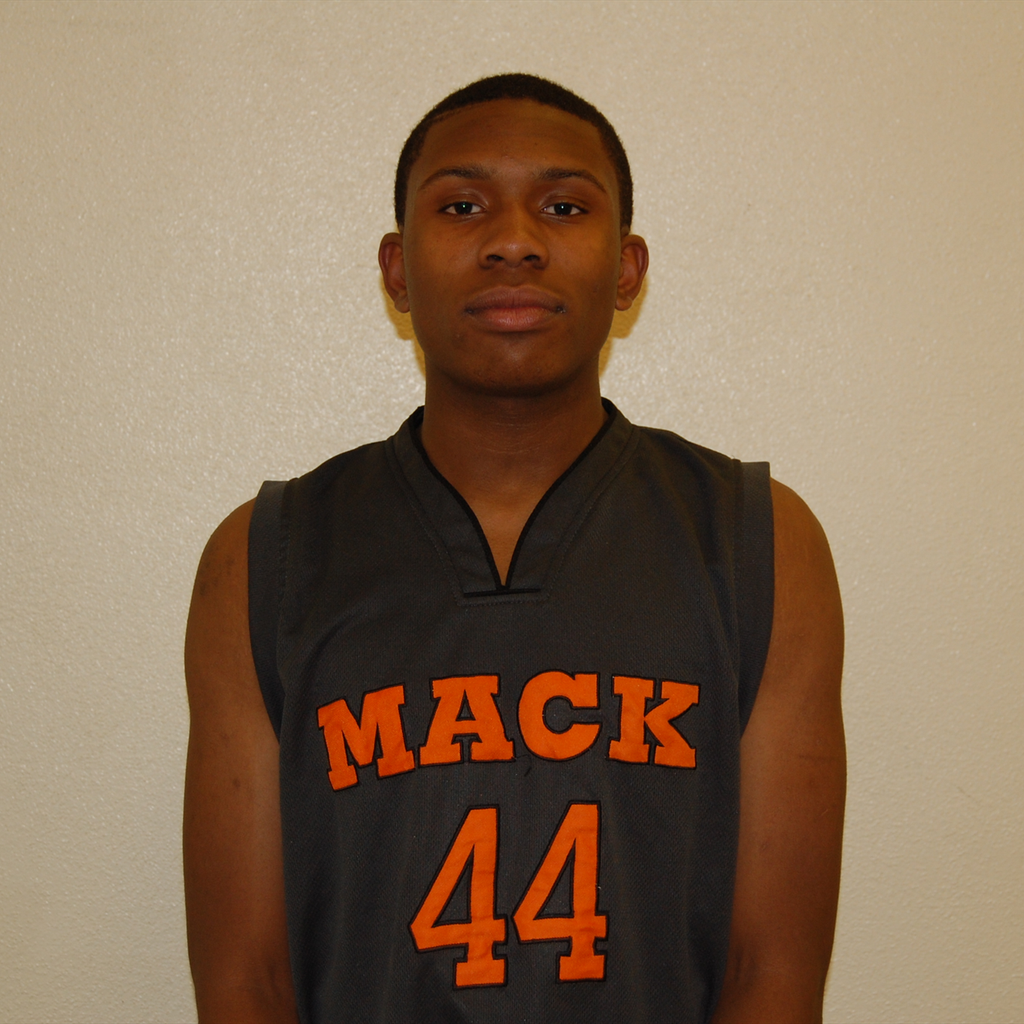 Je'Marieve Clark