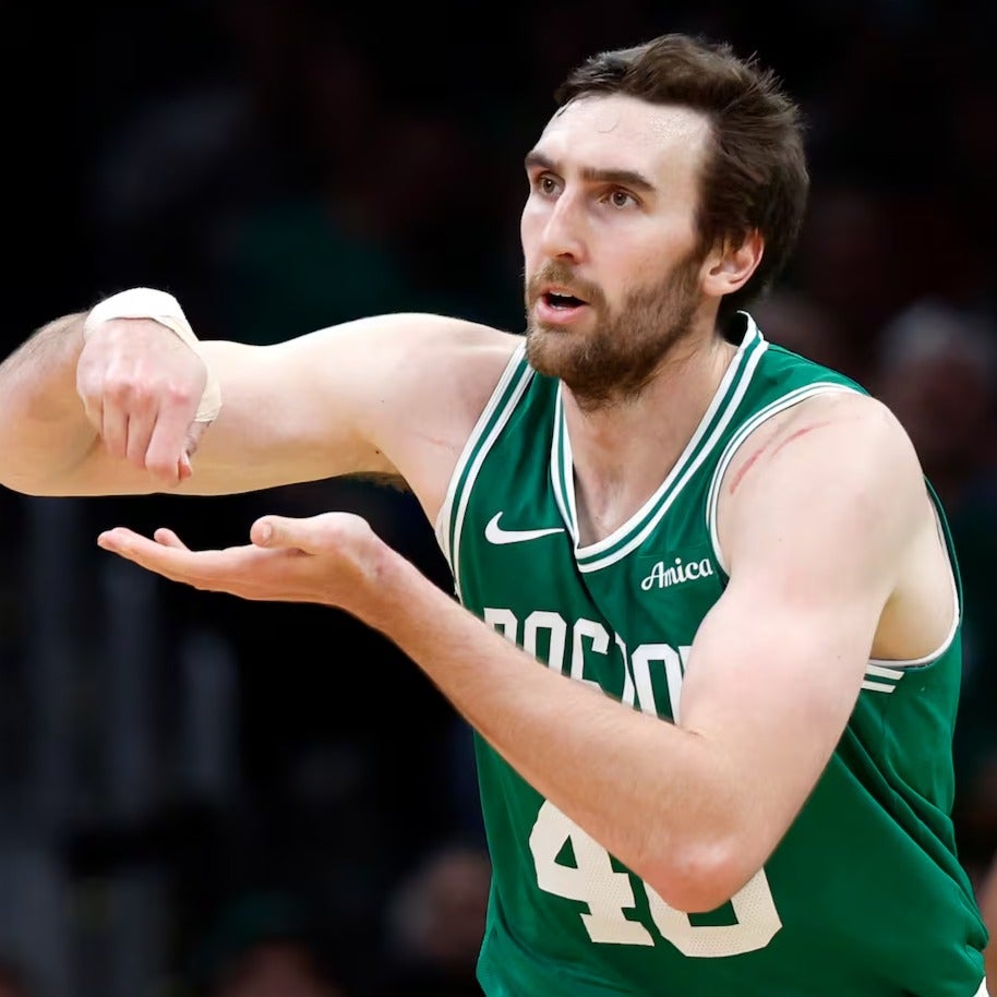 Luke "The Hornet" Kornet