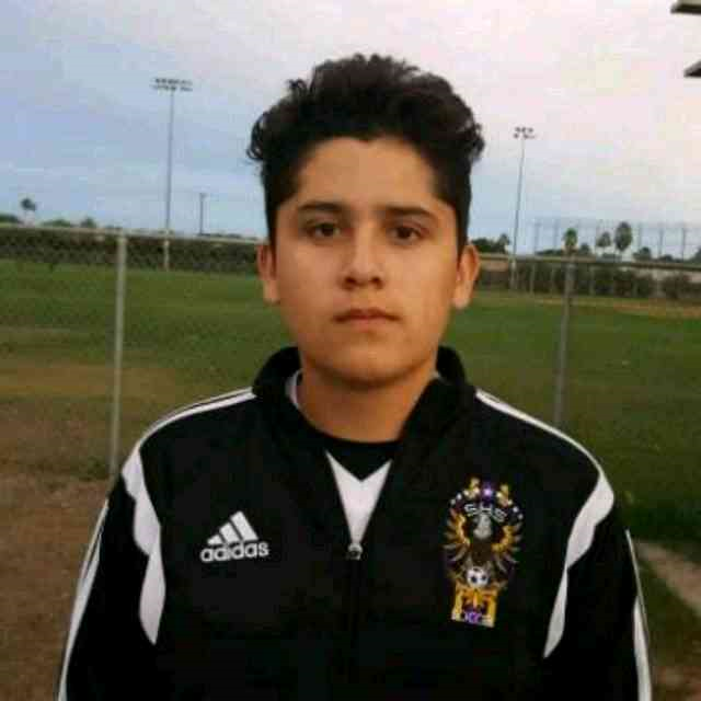 HECTOR REYES