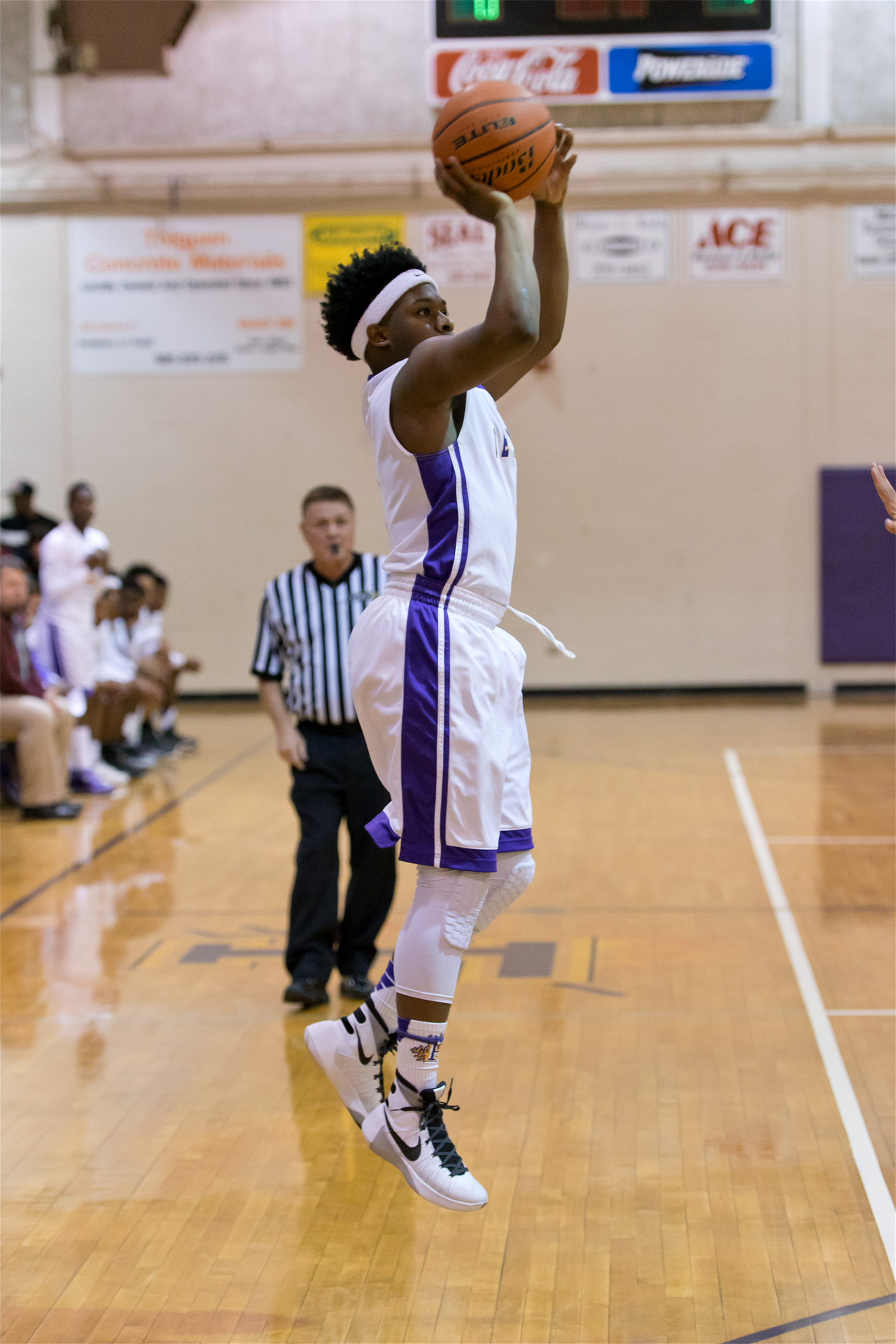 Tray Anders