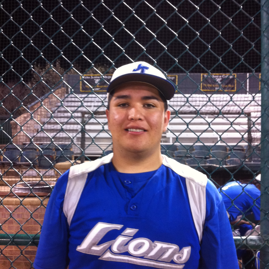 Cesar Flores mugshot