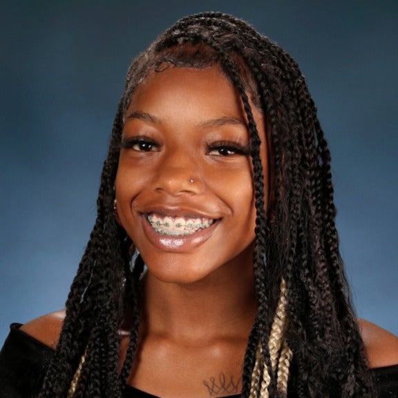 Juliah Holmes mugshot
