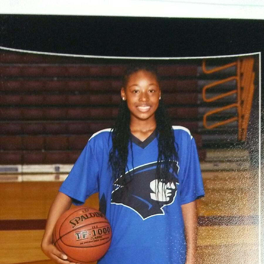 Diamond Moore
