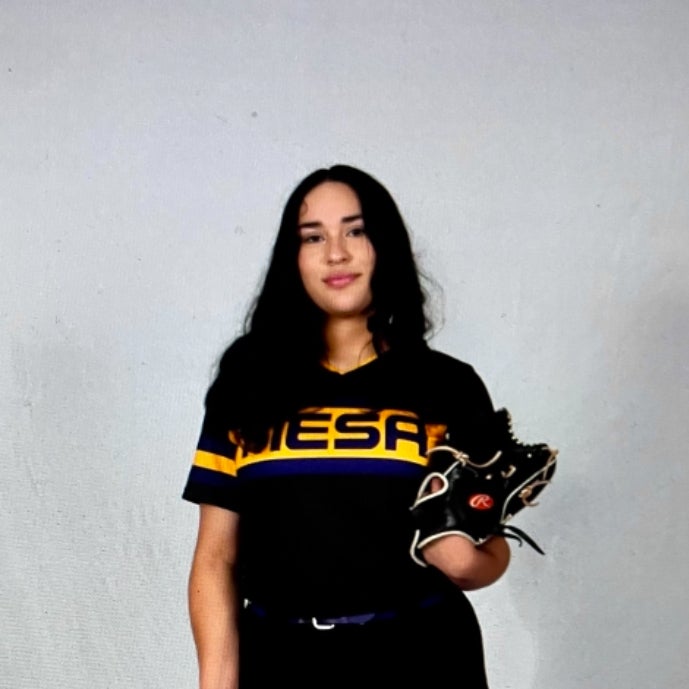 E Martinez