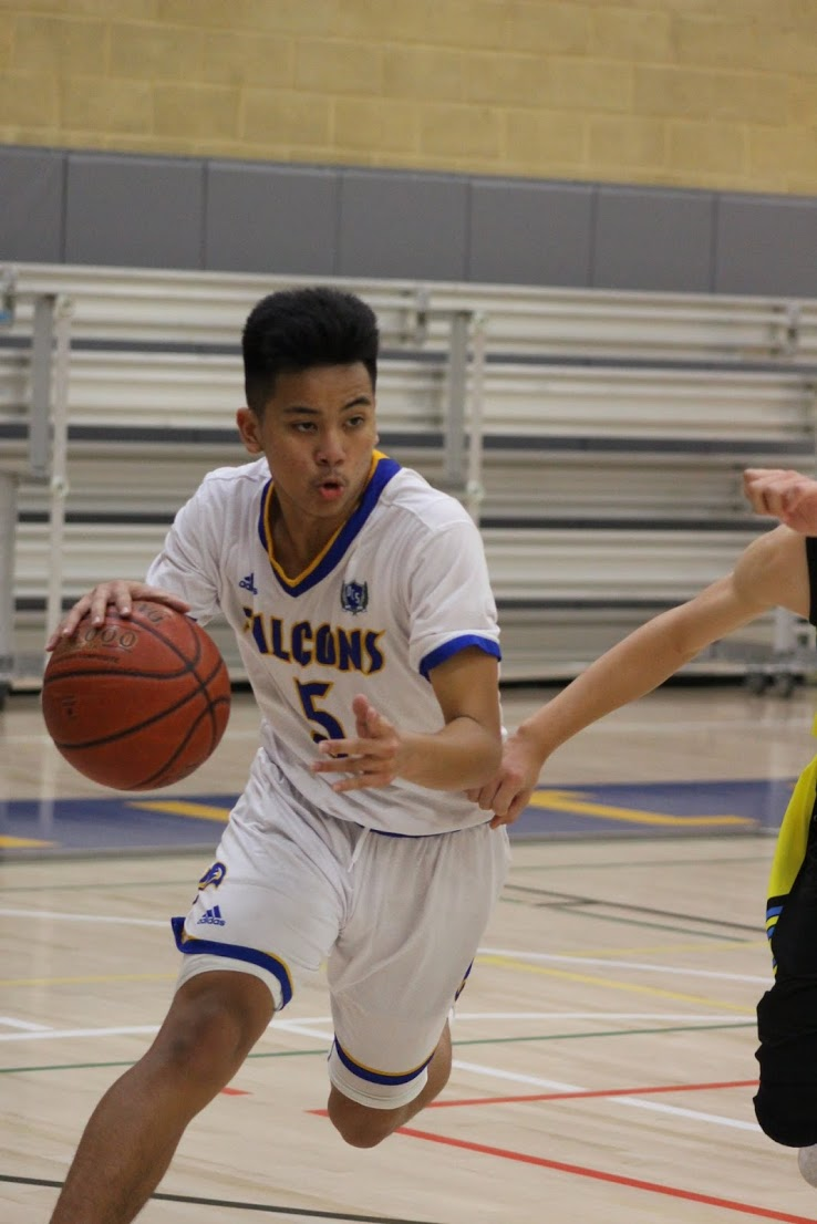Aaron Ecalne