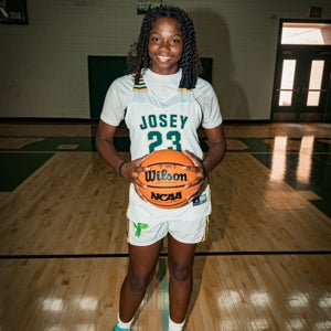 Bre’nya Lewis mugshot