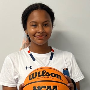 Chloe Medor