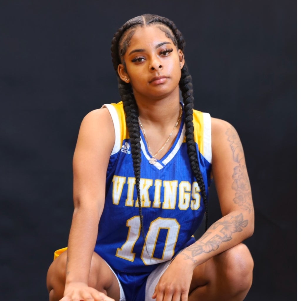 Kamiyiah Stallings