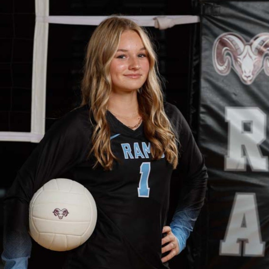 Lola Hinrichs mugshot