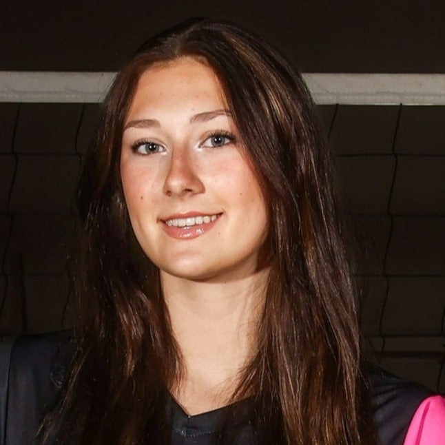 Lilly Stewart