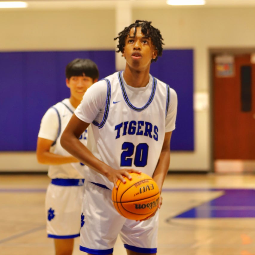 Auburn Basketball Roster (202223)