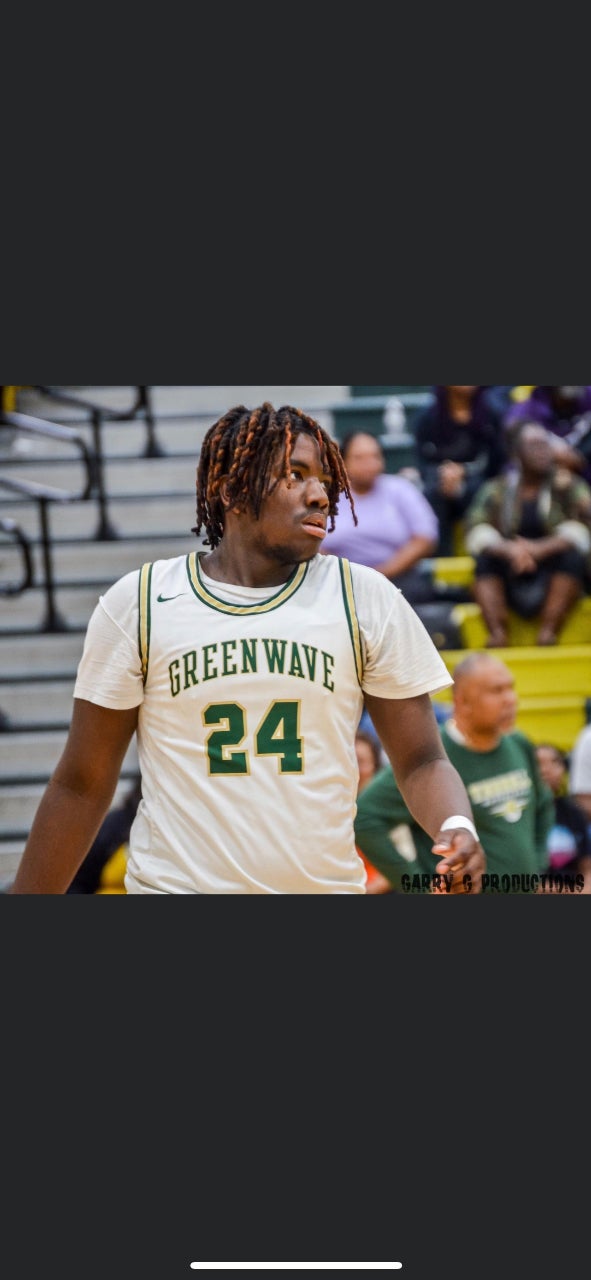 Tre'cori Green