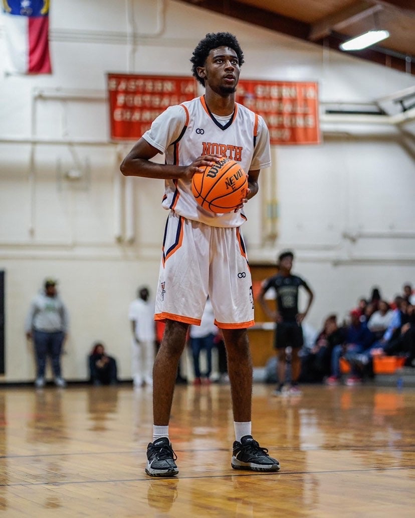 Dontrevious  Whitaker