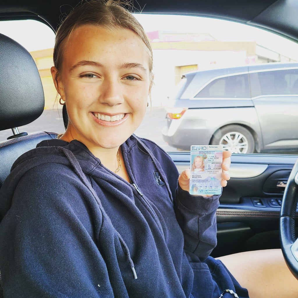 Maisie MacKenzie mugshot