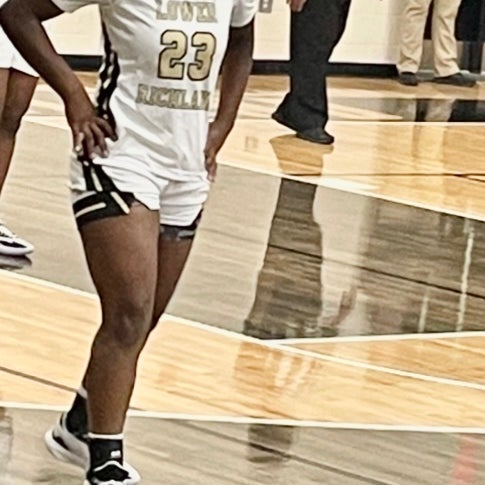 Jhnai Sumter