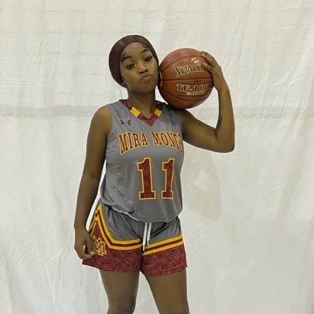 Lakeira Owens  mugshot