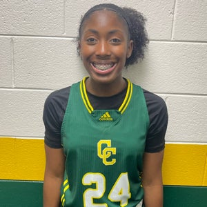 Daniyah Burton