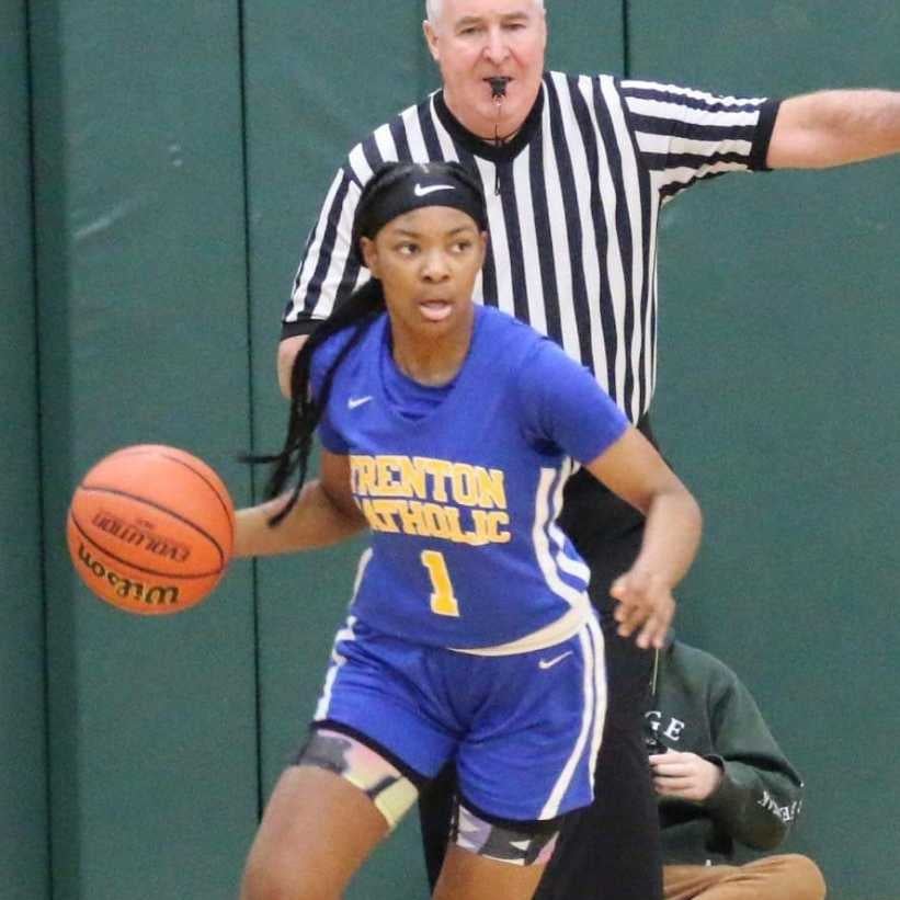 Cianni Thompson