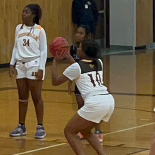CE'AISA BELL mugshot