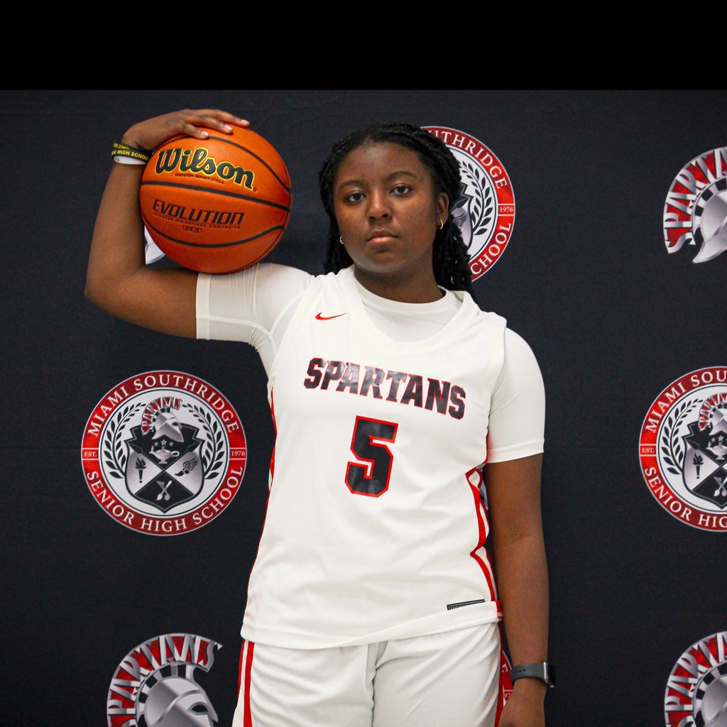 Kyra Barnes mugshot